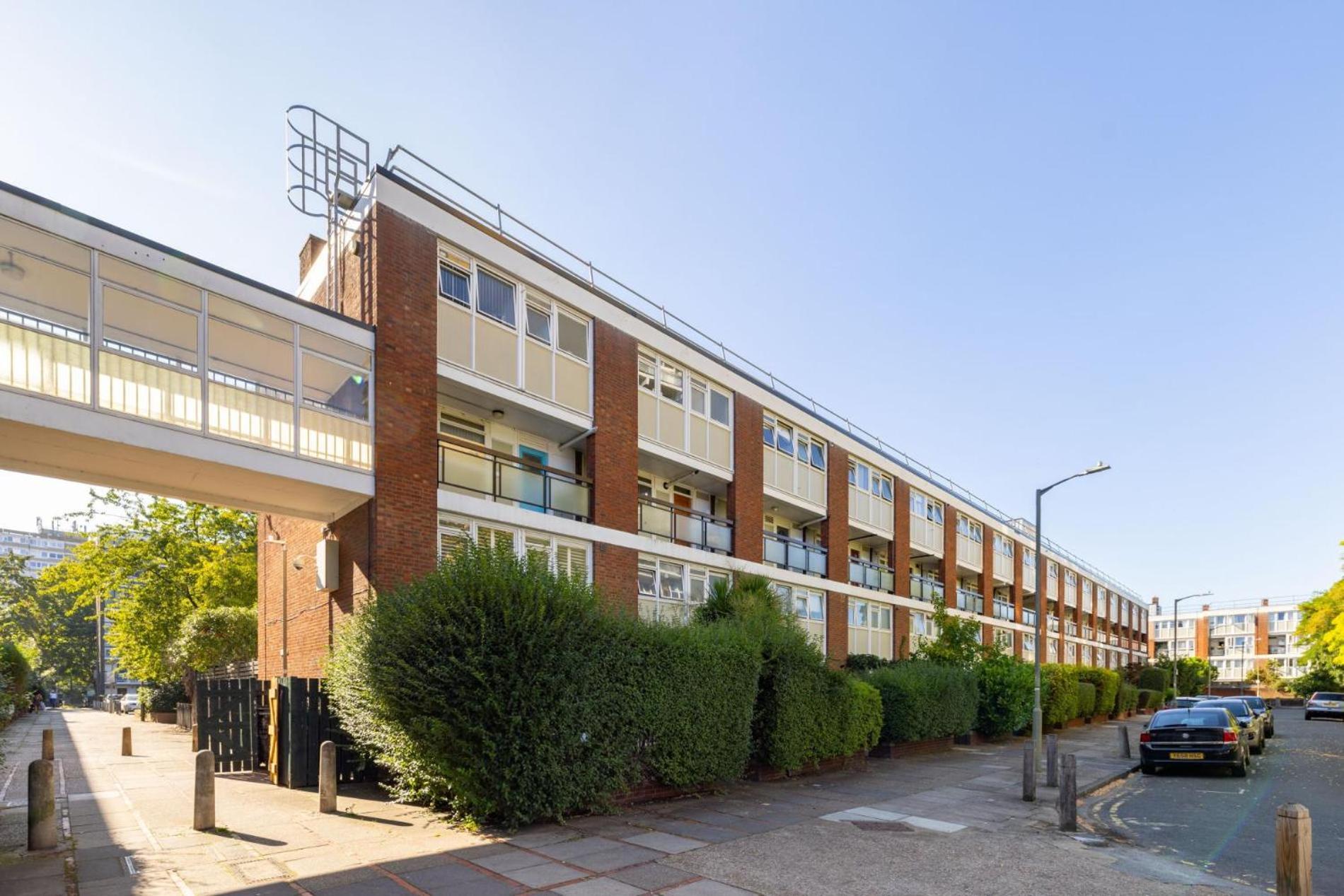 Battersea Set - 3 Bedroom With Garden Londra